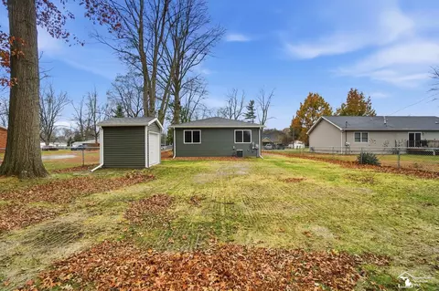 Exterior - 12850 Crane, Carleton, MI 48117 photo 2 of 3