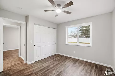 Bedroom - 12850 Crane, Carleton, MI 48117 photo 2 of 7