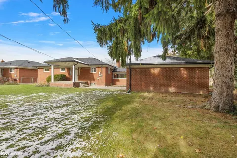 17766 Veronica, Eastpointe, MI 48021 photo 46