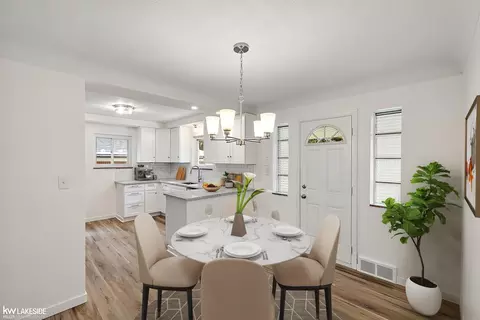 17766 Veronica, Eastpointe, MI 48021 photo 10