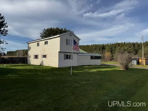 24445 Pike Lk, Pelkie, MI 49958