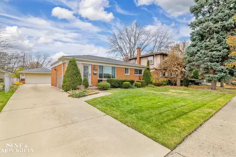 25137 Palomino, Warren, MI 48089