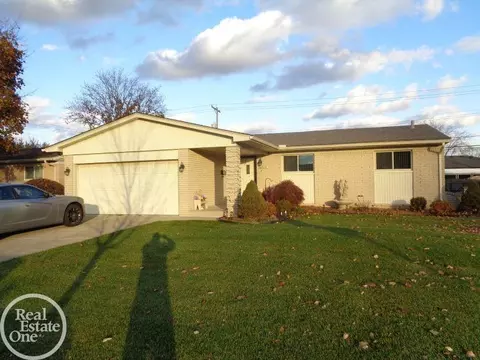 36702 Samoa, Sterling Heights, MI 48312