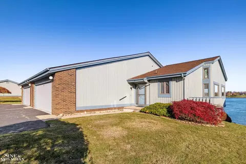 1715 River # 62, Saint Clair, MI 48079