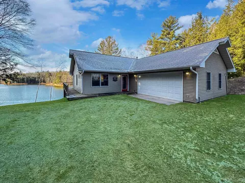 5969 W Straits Lk, Wetmore, MI 49895
