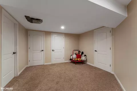 15867 Van Meter, Macomb, MI 48044 photo 25