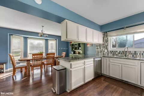 15867 Van Meter, Macomb, MI 48044 photo 22