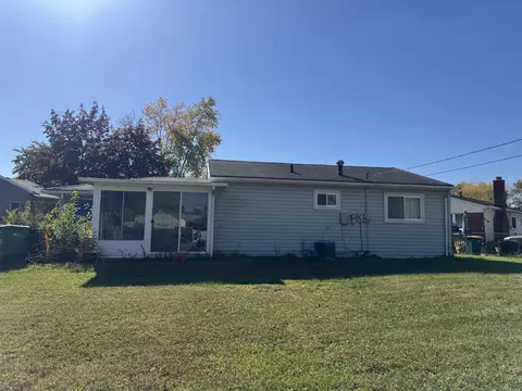 34600 Michelle, Romulus, MI 48174 photo 2