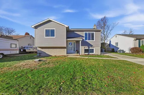 8743 Lillian, Newport, MI 48166