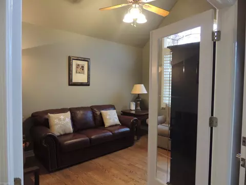 Entry Way - 16200 Thames, Macomb, MI 48042 photo 1 of 1