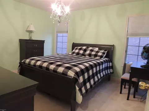 Bedroom - 16200 Thames, Macomb, MI 48042 photo 3 of 4