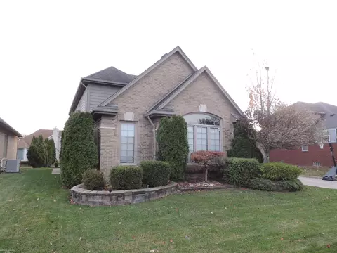 Exterior - 16200 Thames, Macomb, MI 48042 photo 3 of 4