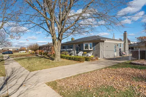 Exterior - 32840 Eiffel, Warren, MI 48088 photo 8 of 9
