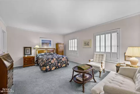Bedroom - 59 Fordcroft, Grosse Pointe Shores, MI 48236 photo 4 of 6