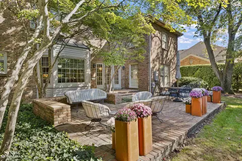 Exterior - 59 Fordcroft, Grosse Pointe Shores, MI 48236 photo 3 of 6