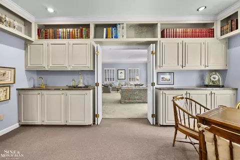 Entry Way - 59 Fordcroft, Grosse Pointe Shores, MI 48236 photo 4 of 9