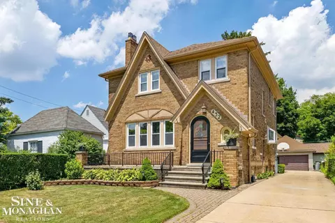 432 Calvin, Grosse Pointe, MI 48236