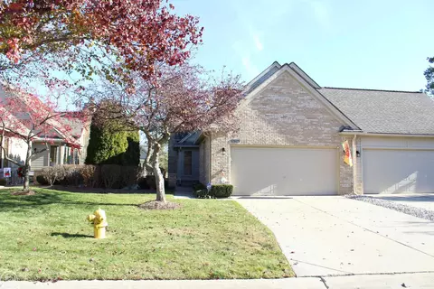 52192 Southview, Macomb, MI 48042