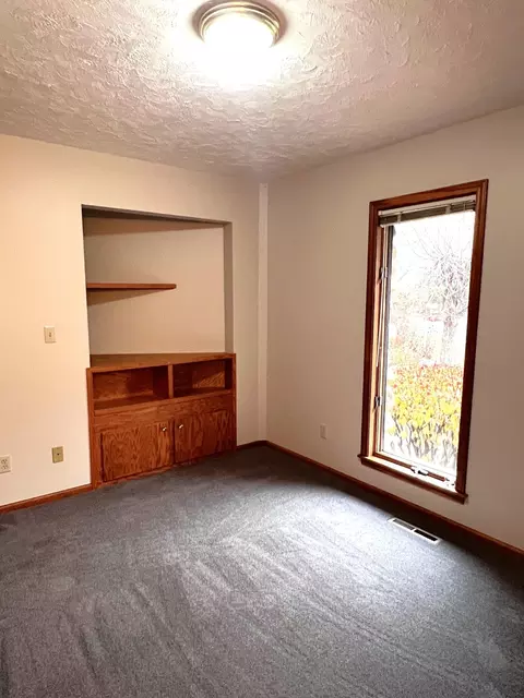 10008 M-52, Perry, MI 48872 photo 22