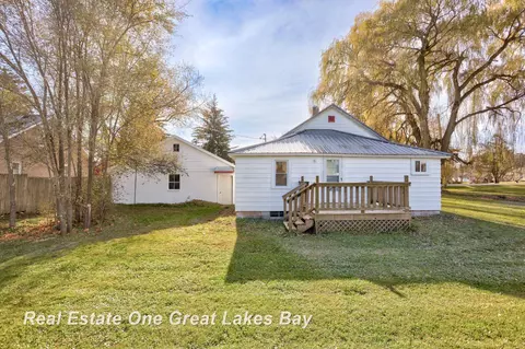 Exterior - 334 Main, Sterling, MI 48659 photo 3 of 8