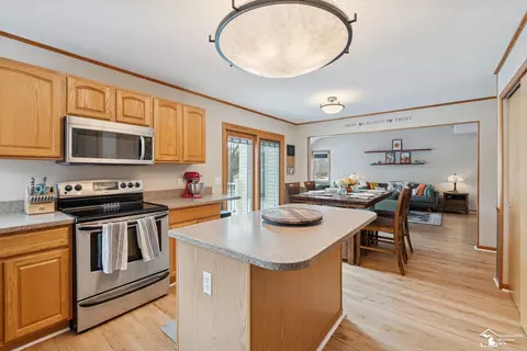 Kitchen - 8415 Wolverine, Temperance, MI 48182 photo 2 of 4