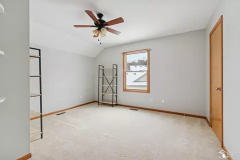 Bedroom - 8415 Wolverine, Temperance, MI 48182 photo 7 of 9