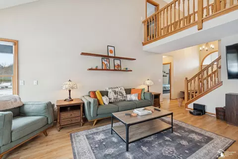 Living - 8415 Wolverine, Temperance, MI 48182 photo 3 of 5