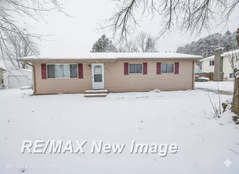 355 N Water, Pinconning, MI 48650