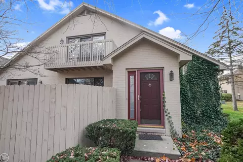 42139 Edward, Clinton Township, MI 48038