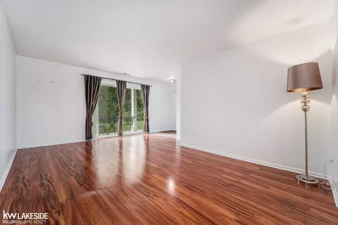 Living - 45687 Cagney, Macomb, MI 48044 photo 1 of 2