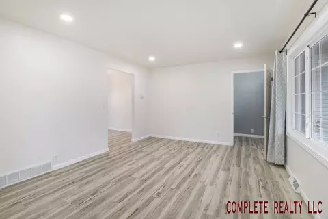 Living - 6096 N Gale, Davison, MI 48423 photo 1 of 3