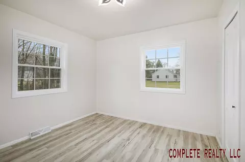 Bedroom - 6096 N Gale, Davison, MI 48423 photo 1 of 3