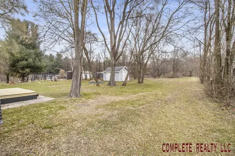 Exterior - 6096 N Gale, Davison, MI 48423 photo 3 of 7