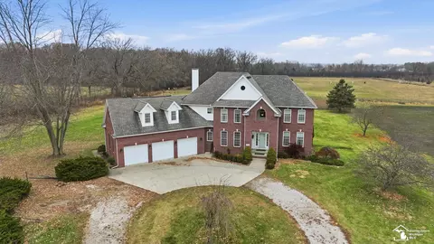 5470 Emerson, Ottawa Lake, MI 49267