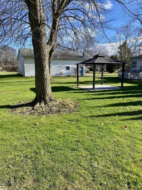 Exterior - 203 E Kempf, Capac, MI 48014 photo 5 of 8
