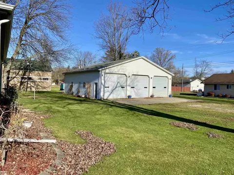 Exterior - 203 E Kempf, Capac, MI 48014 photo 8 of 8