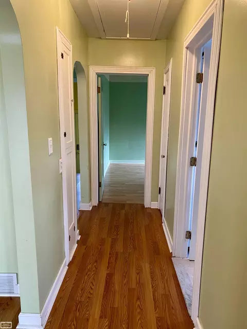 Entry Way - 203 E Kempf, Capac, MI 48014 photo 1 of 2