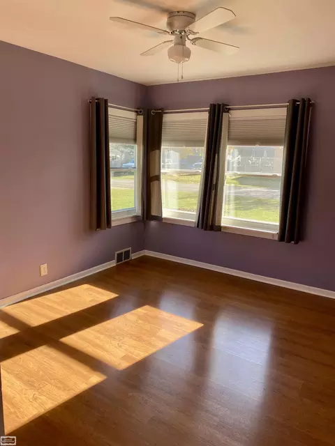 Bedroom - 203 E Kempf, Capac, MI 48014 photo 1 of 3