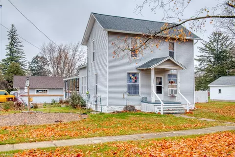 203 E Oak, Elsie, MI 48831