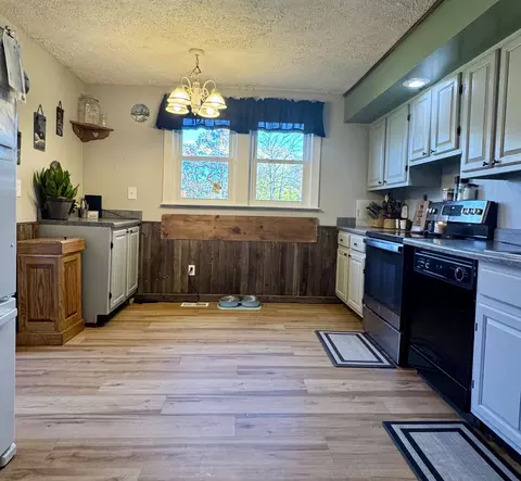 7684 W Beard, Perry, MI 48872 photo 7