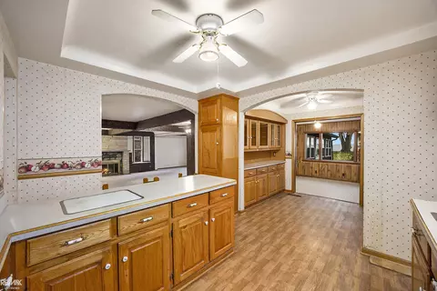 Kitchen - 8014 Anchor Bay Dr, Clay, MI 48001 photo 2 of 3