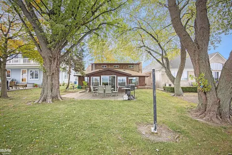 Exterior - 8014 Anchor Bay Dr, Clay, MI 48001 photo 3 of 12