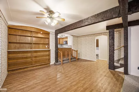 Living - 8014 Anchor Bay Dr, Clay, MI 48001 photo 2 of 4