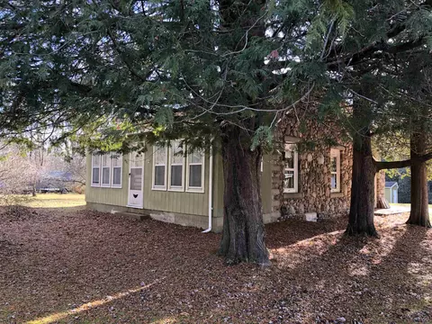 421 W Washington, Farwell, MI 48622