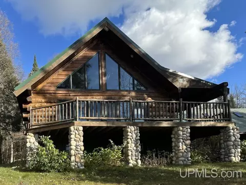 20604 E Deadman Lk, Grand Marais, MI 49839