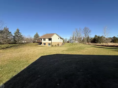 23720 Dayton, Armada, MI 48005 photo 15