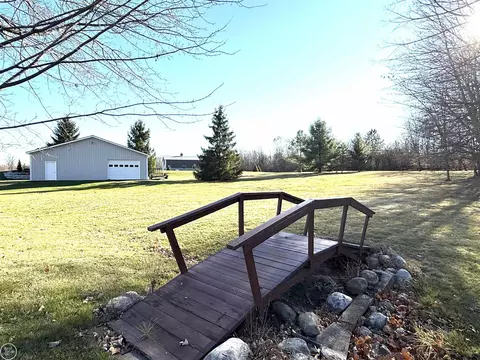 23720 Dayton, Armada, MI 48005 photo 11