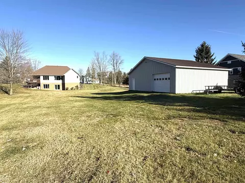 23720 Dayton, Armada, MI 48005 photo 10