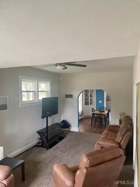 1122 S 10th, Escanaba, MI 49829 photo 14