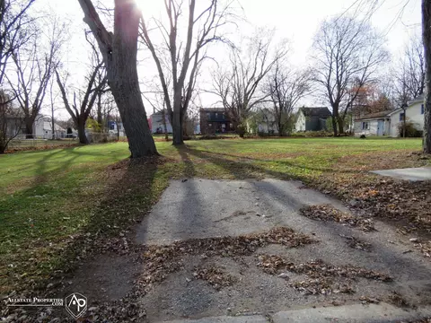 1122 Howard, Mount Morris, MI 48458 photo 2